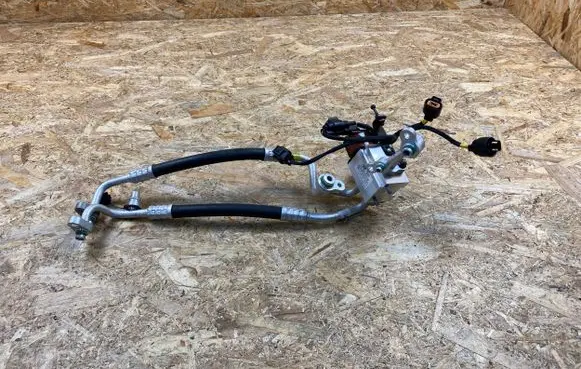 Hyundai Kona I Air conditioning (A/C) pipe/hose 97725K4100