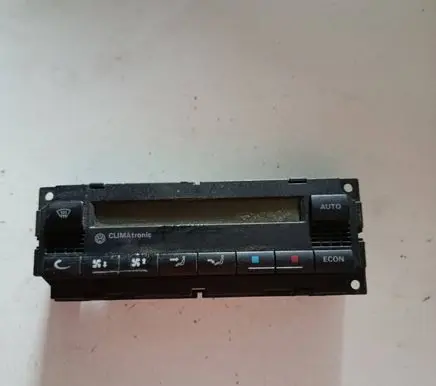 Audi A4 S4 B5 8D Climate control unit 5HB00761702 3B1907044A