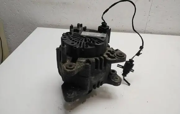 Volkswagen Crafter Generator/alternator 03L903024A 0009060600 312012175