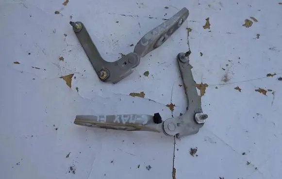 KIA Venga Engine bonnet/hood hinges