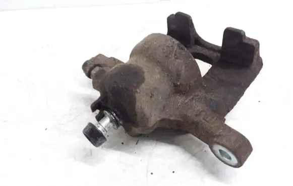 Honda CR-V Rear brake caliper