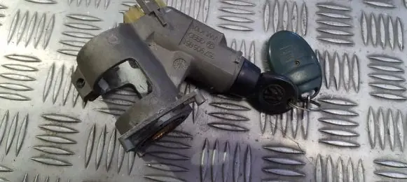 Volkswagen Golf III Ignition lock 357905851