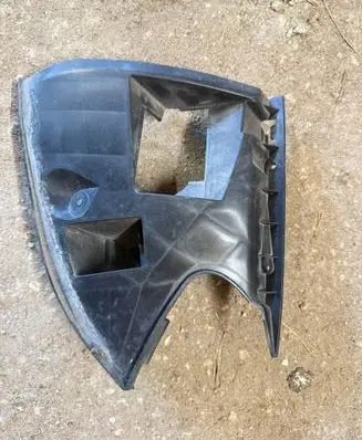 BMW 6 F12 F13 Fender mounting bracket 7212454