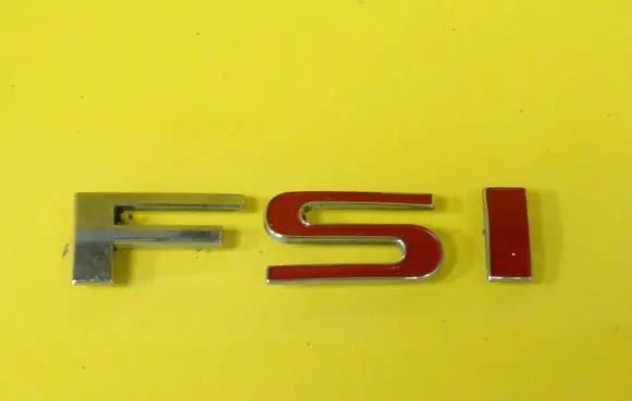 Seat Leon (1P) Manufacturers badge/model letters 