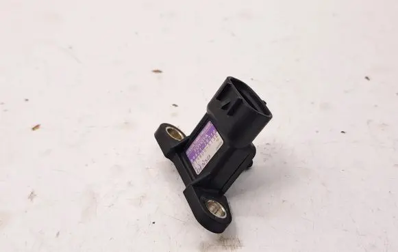 Toyota Avensis T250 Air pressure sensor 0798005130 8942120210