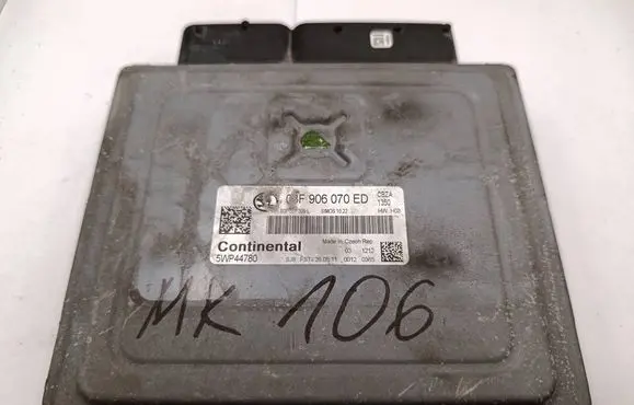 Skoda Fabia Mk3 (NJ) Engine control unit/module 03E906070ED 5WP44780 03L907309L