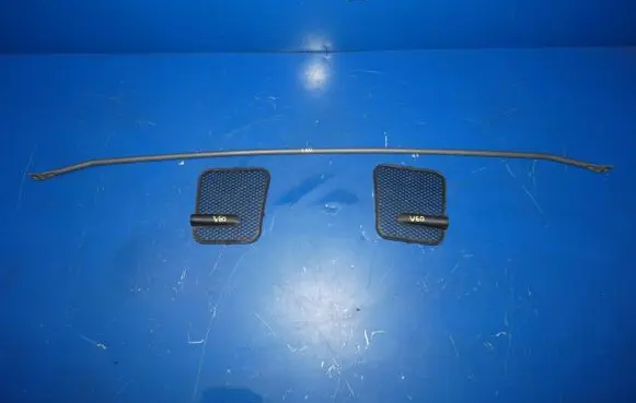 Volvo V60 Front strut bar 