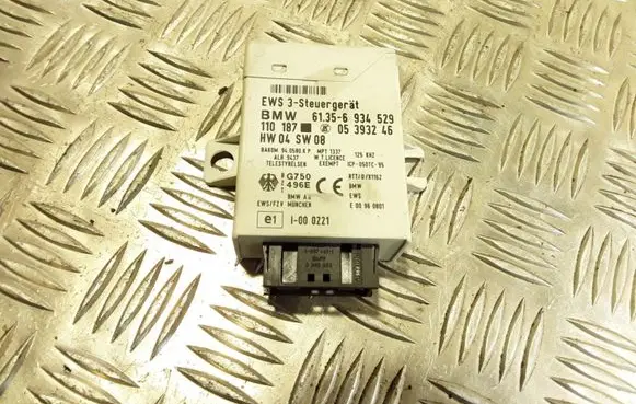 BMW X3 E83 Other control units/modules 61356934529 05393246