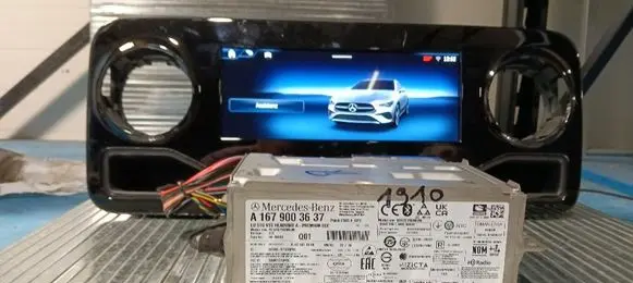 Mercedes-Benz GLE W167 Radio/GPS head unit trim A1679003637
