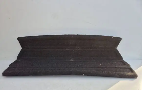 Parcel shelf