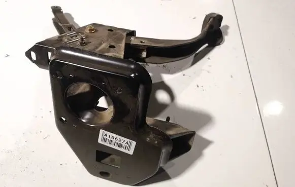 Volkswagen Polo Brake pedal 6q1721058s