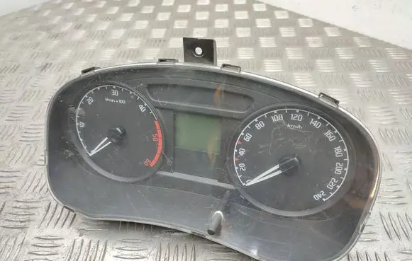 Skoda Fabia Mk2 (5J) Speedometer (instrument cluster) 5J0920801C