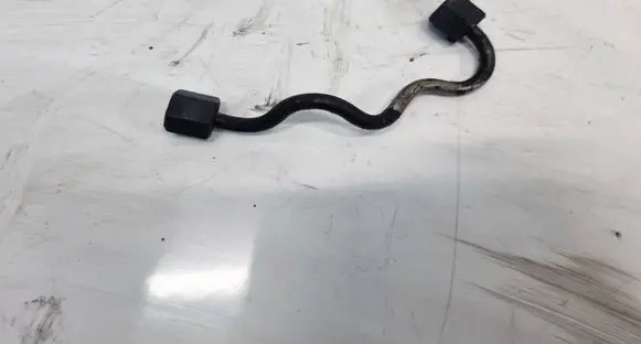 BMW X5 E70 Fuel line pipe 