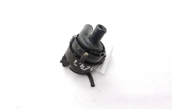 Mercedes-Benz E AMG W213 Electric auxiliary coolant/water pump A6398350064 a2118350364 a2118350028
