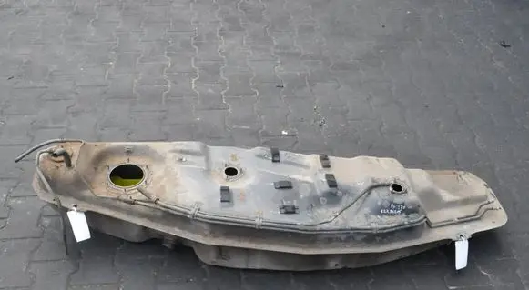 Mitsubishi Pajero Fuel tank 