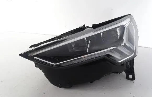 Audi Q3 F3 Headlight/headlamp 83A941033
