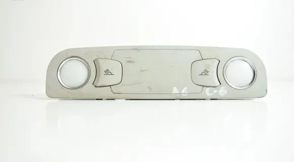Audi A6 S6 C6 4F Rear seat light 4L0947111B