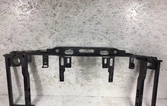 Chevrolet Silverado Radiator support slam panel