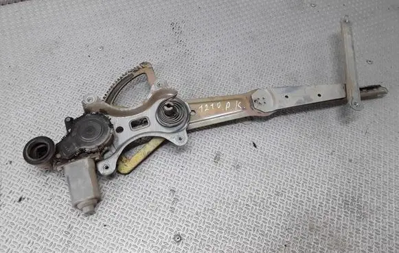 Toyota RAV 4 (XA20) Front door window regulator with motor 8572042070