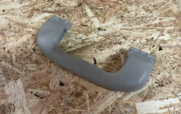 Opel Zafira A Front interior roof grab handle 90520997