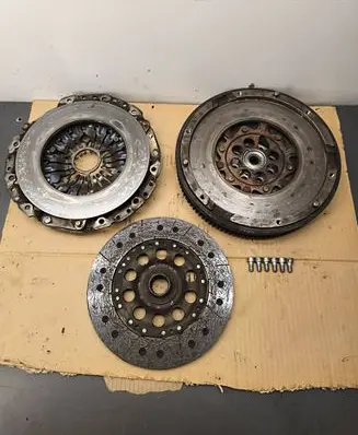 BMW 3 E90 E91 Clutch set kit 7550870 7526600 13604