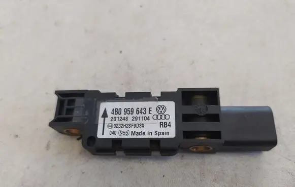 Audi A3 S3 A3 Sportback 8P Airbag deployment crash/impact sensor 4B0959643E