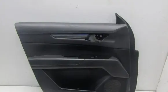 Mazda CX-5 II Front door card panel trim KB9H68450A