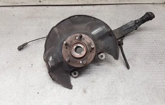 Front wheel hub spindle knuckle