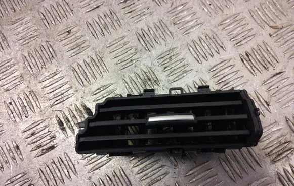 Nissan Micra K14 Dash center air vent grill 6875151FA3A