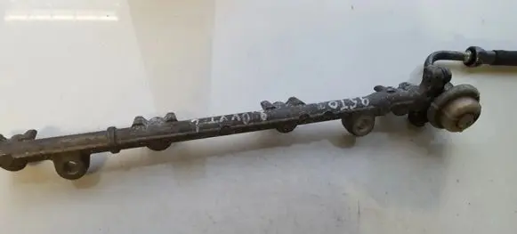 Toyota Avensis Verso Fuel main line pipe