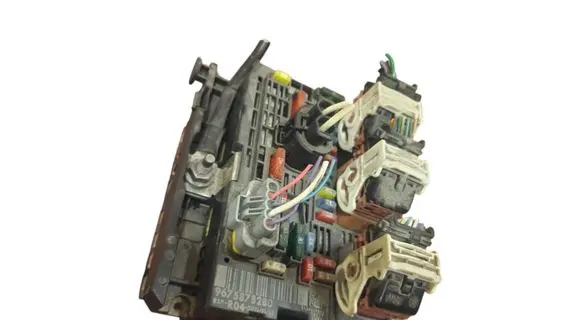 Citroen Berlingo Fuse module 9675878280
