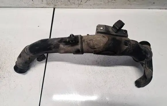 Volkswagen Golf VI Intercooler hose/pipe 