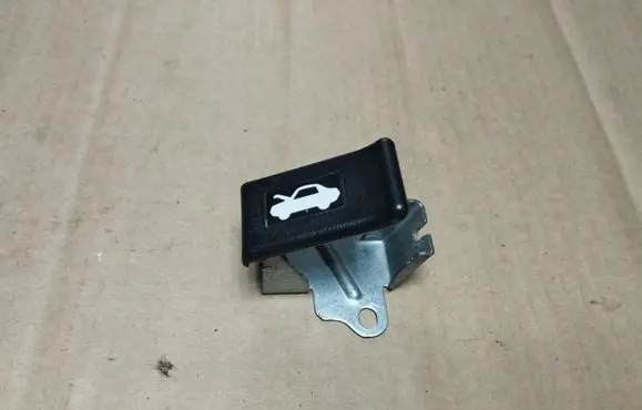 Honda Accord Engine bonnet (hood) release handle