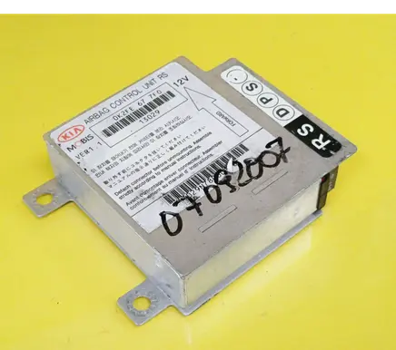 KIA Carens II Airbag control unit/module 0K2FE677F0