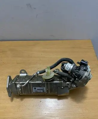 Mini Cooper Countryman F60 EGR valve cooler 8573897 8513132