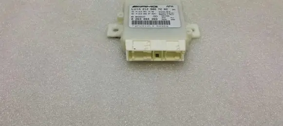 Mercedes-Benz E W212 Parking PDC control unit/module A2129007202