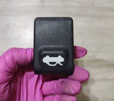 Hyundai i20 (GB IB) Engine bonnet (hood) release handle 