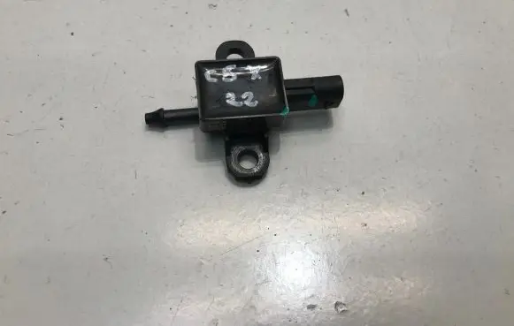 Citroen C5 X Airbag deployment crash/impact sensor 9839855980