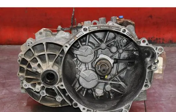 Volvo S40 Manual 6 speed gearbox
