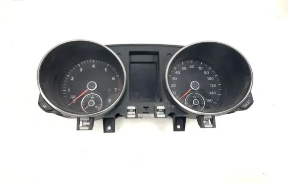 Volkswagen Golf VI Speedometer (instrument cluster) 5K0920960F