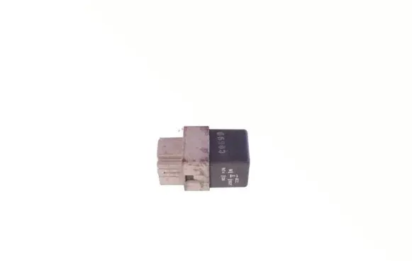 Mitsubishi Space Star Other relay MB953394