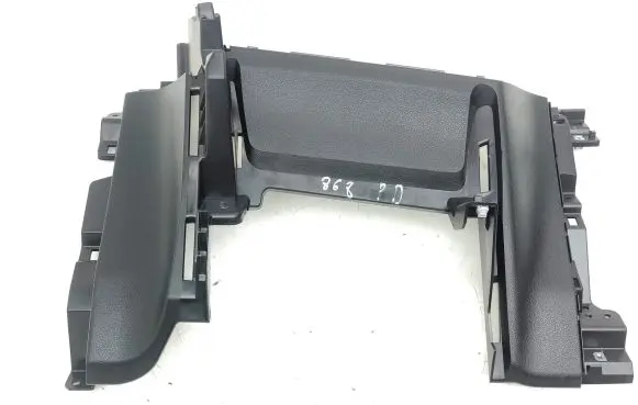 KIA Sportage Dashboard lower bottom trim panel 84760F1800WK