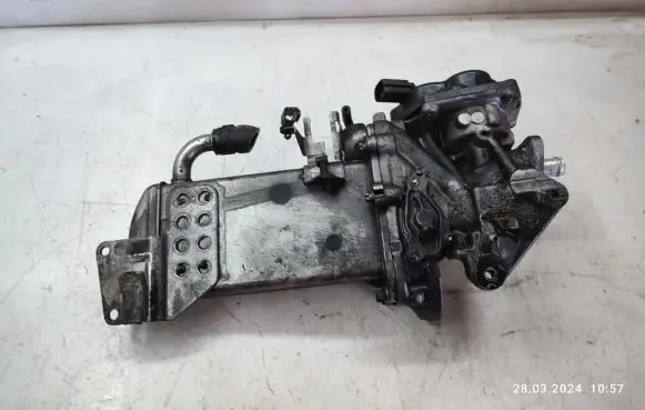 Audi A6 S6 C7 4G EGR valve cooler 8R0971845E