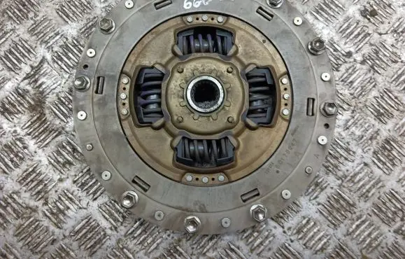 Lexus GS 300 350 430 450H Flywheel 8017047