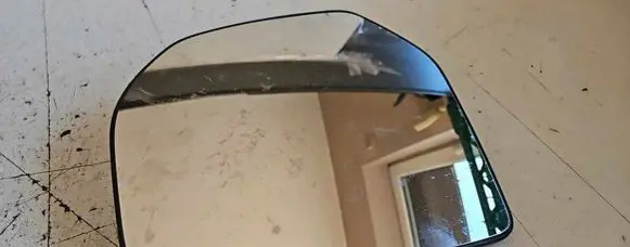 Peugeot Partner Wing mirror glass 2326.34.048