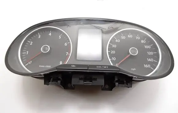 Volkswagen Polo V 6R Speedometer (instrument cluster) 6R0920960H 021220700116