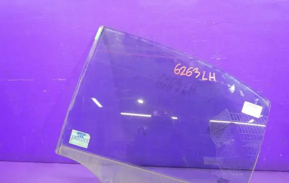 Fiat Panda 141 Front door window glass four-door