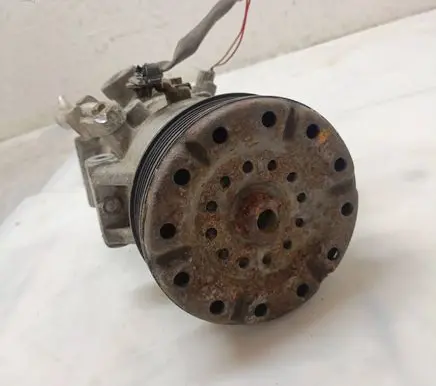 Toyota Avensis T250 Air conditioning (A/C) compressor (pump) GE4472209243