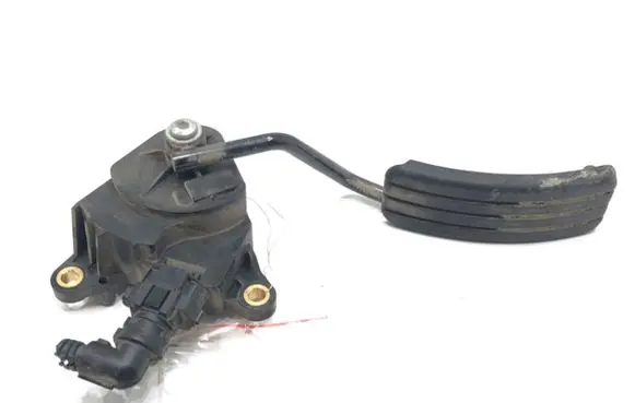 Mercedes-Benz Citan W415 Accelerator throttle pedal 8200436878