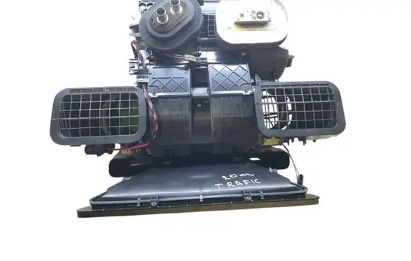 Renault Trafic III (X82) Interior heater climate box assembly 272700324R VT1032595D 93868022